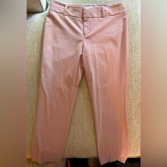 ⭐️ Blush Pink Calvin Klein Cropped pants- size 8 - Picture 7 of 8